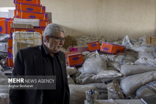 بازدید مسئولان قضایی از انبارهای اموال تملیکی جزیره قشم