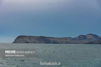 شروع فعالیت اعجاب انگیز گل فشان دریایی در کف دریای مکران