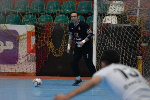 تیم فوتبال ساحلی طوفان طاهروئی سیریک به مسابقات کشوری راه پیدا کرد