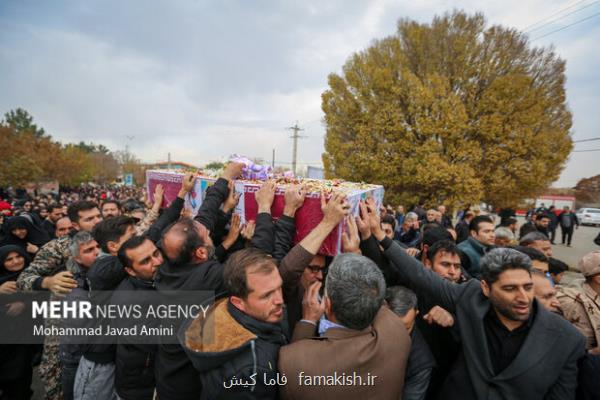 ورود پیکر پاک پنج شهید گمنام دوران دفاع مقدس به هرمزگان