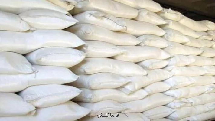 حمل آرد کارخانجات هرمزگان در وضعیت ناپایدار جوی ادامه دارد