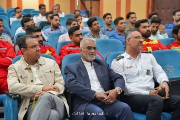 شروع به کار نیروهای تازه نفس در آتش نشانی بندرعباس