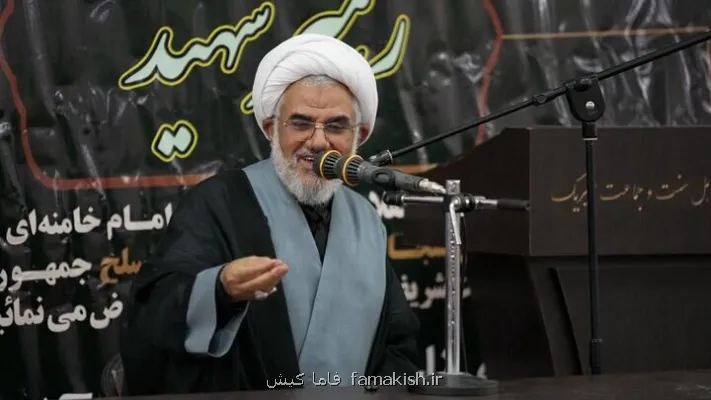 ایستادگی در مقابل دشمن راه دور کردن سایه جنگ است