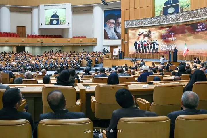 تقدیر از استانداران بوشهر، هرمزگان و کرمان در جشنواره شهید رجایی