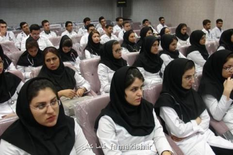 پای درد دل های یك دانشجوی رشته پزشكی، تنها 5 درصد پزشكان ایران پردرآمد هستند