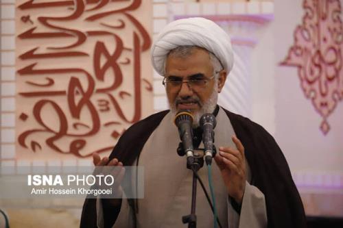 انقلاب اسلامی همچنان پای ارزش ها و آرمان های خود ایستاده است