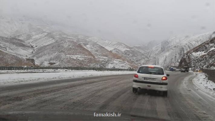 پیش بینی بارش برف و باران در جاده های ۲۵ استان بعلاوه سفارش پلیس